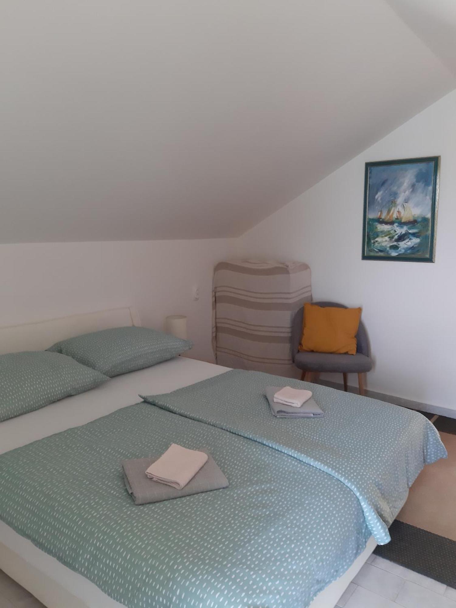 Apartments By The Sea Basina, Hvar - 542 Vrbanj Habitación foto